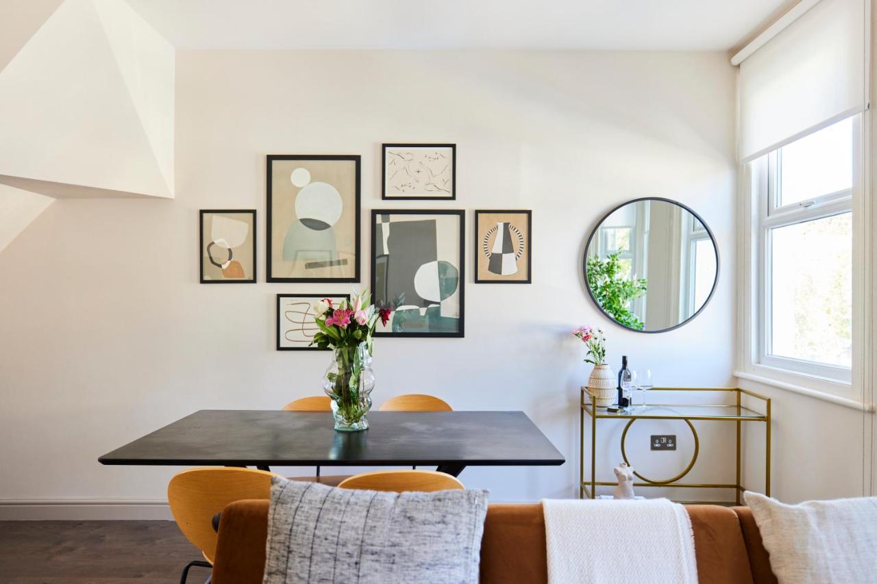 Апартаменты The Kilburn Crib - Stunning 3Bdr Flat Лондон Экстерьер фото